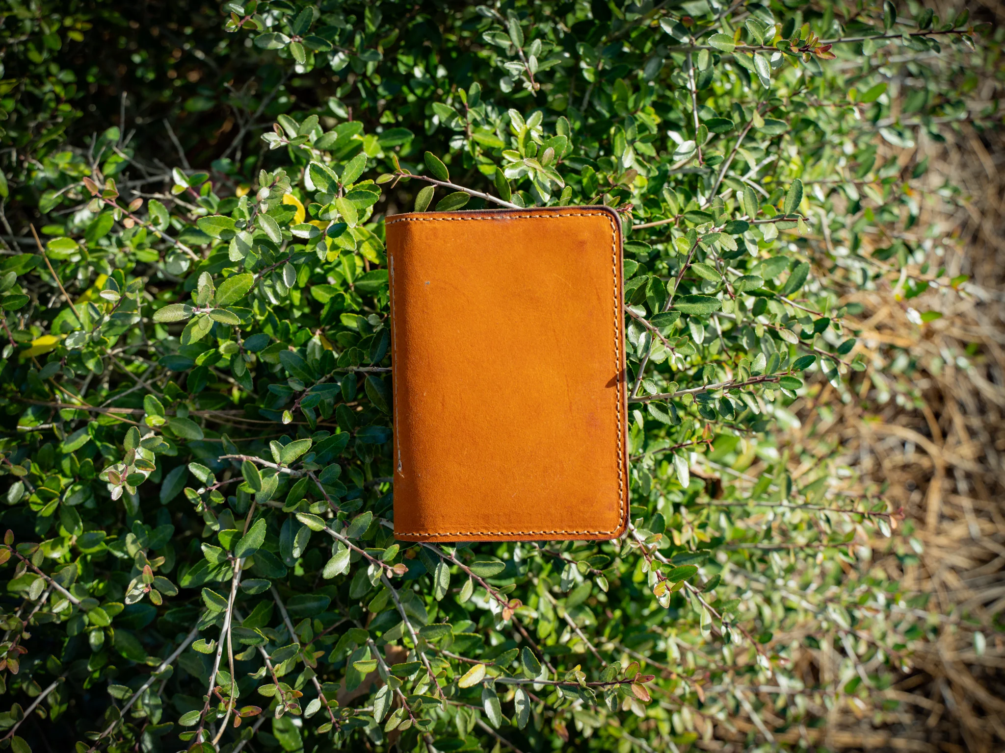Milwaukee Leather Journal Wallet 3.0 with Pen XS - Natural - Image 5