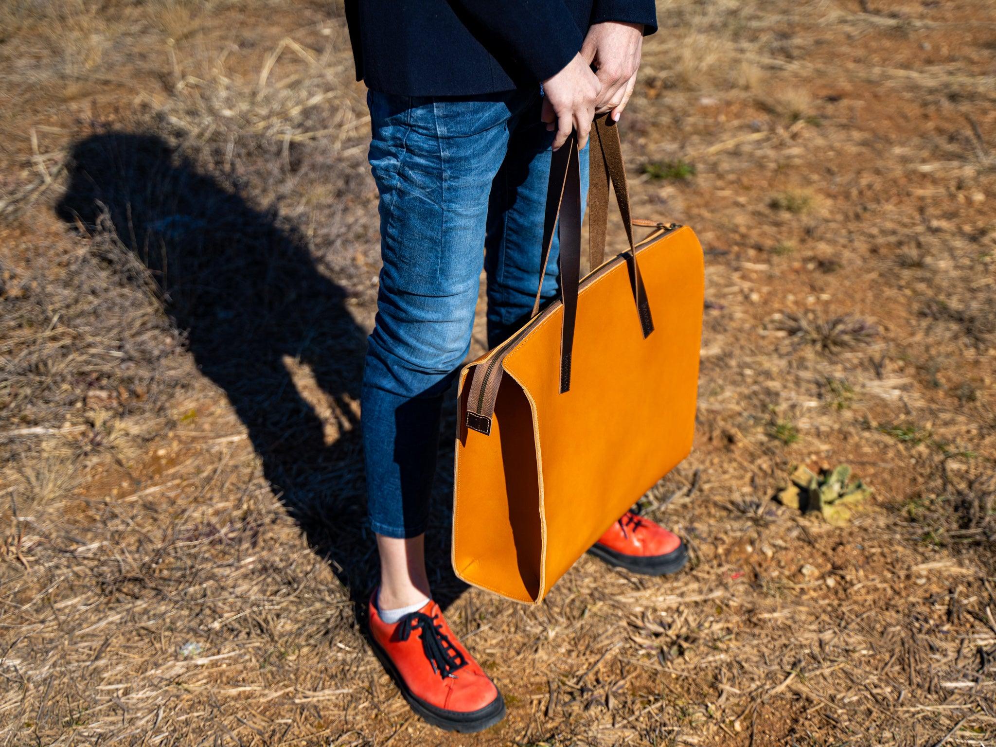 Milwaukee Leather Julia Tote Bag - Natural - Image 6