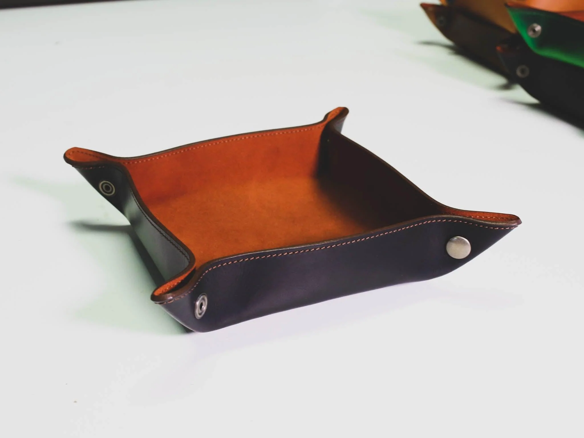 Milwaukee Leather Key Tray - Black - Image 6