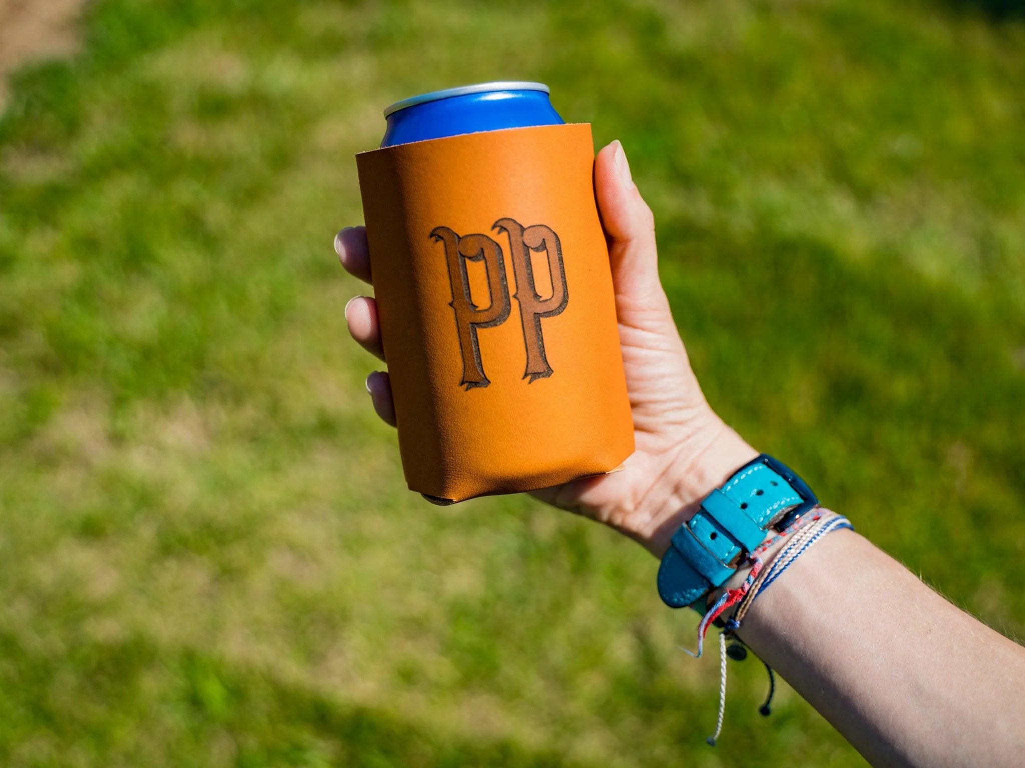 Milwaukee Leather Can Holder - Natural