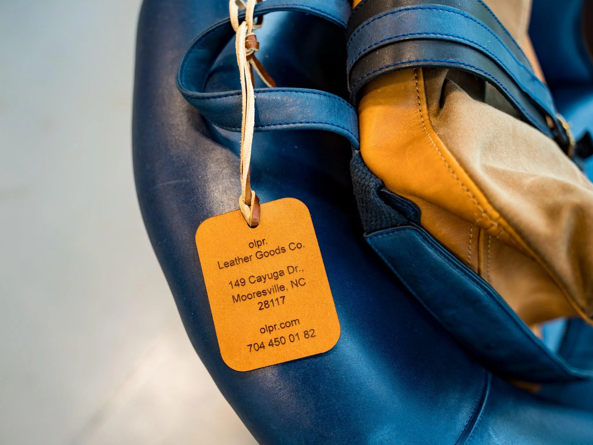 Milwaukee Leather Luggage Tag Large - Natural - Image 2