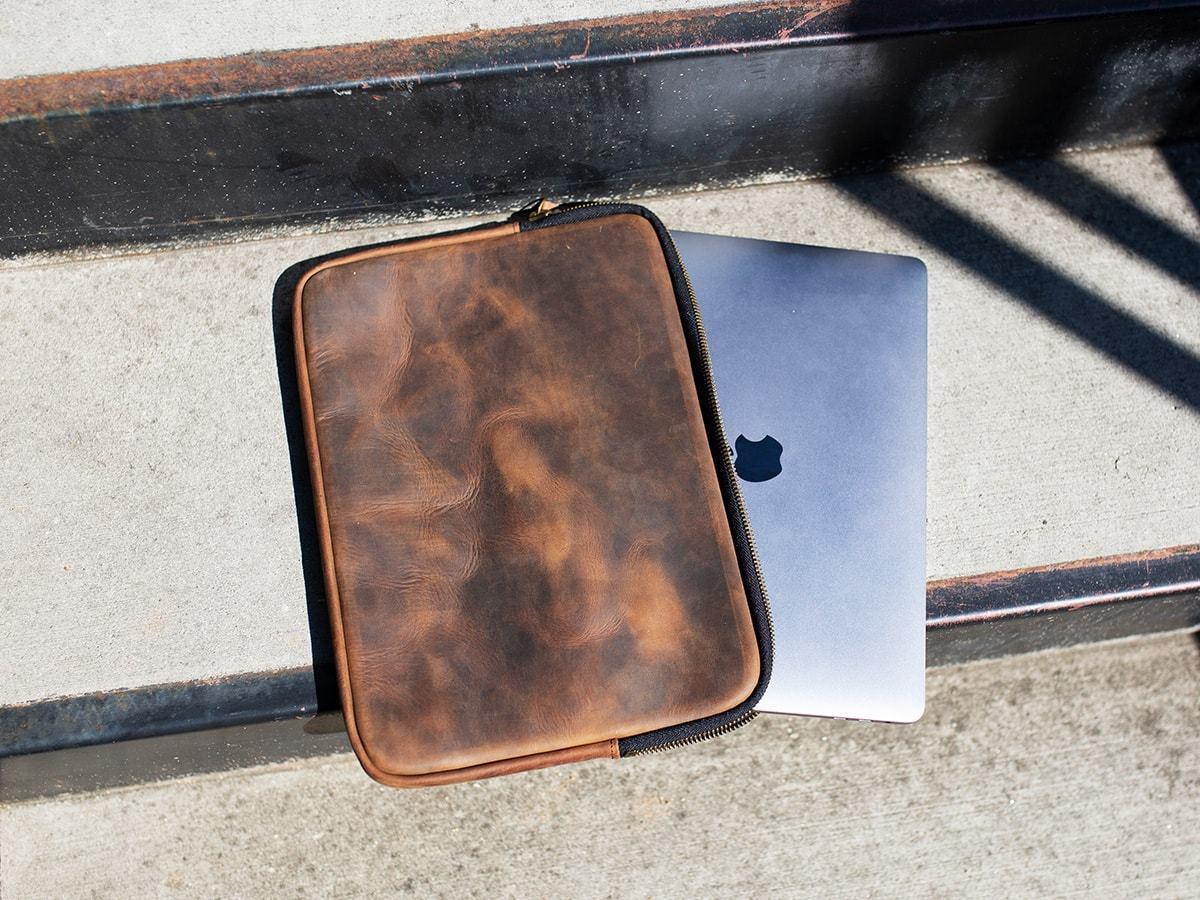 Milwaukee Leather Macbook Case - Chocolate - Image 4