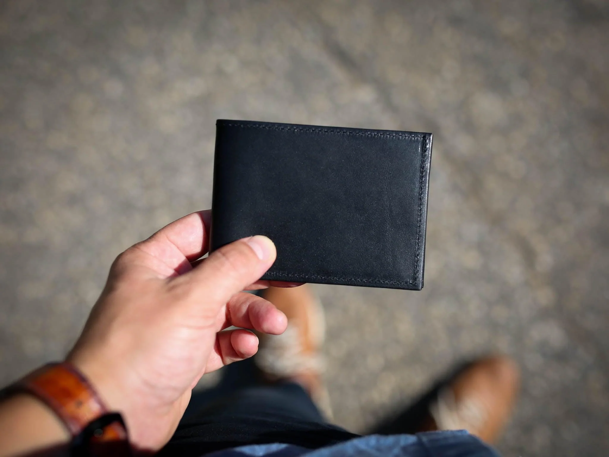 Milwaukee Leather Minimal Bifold Wallet - Black - Image 2