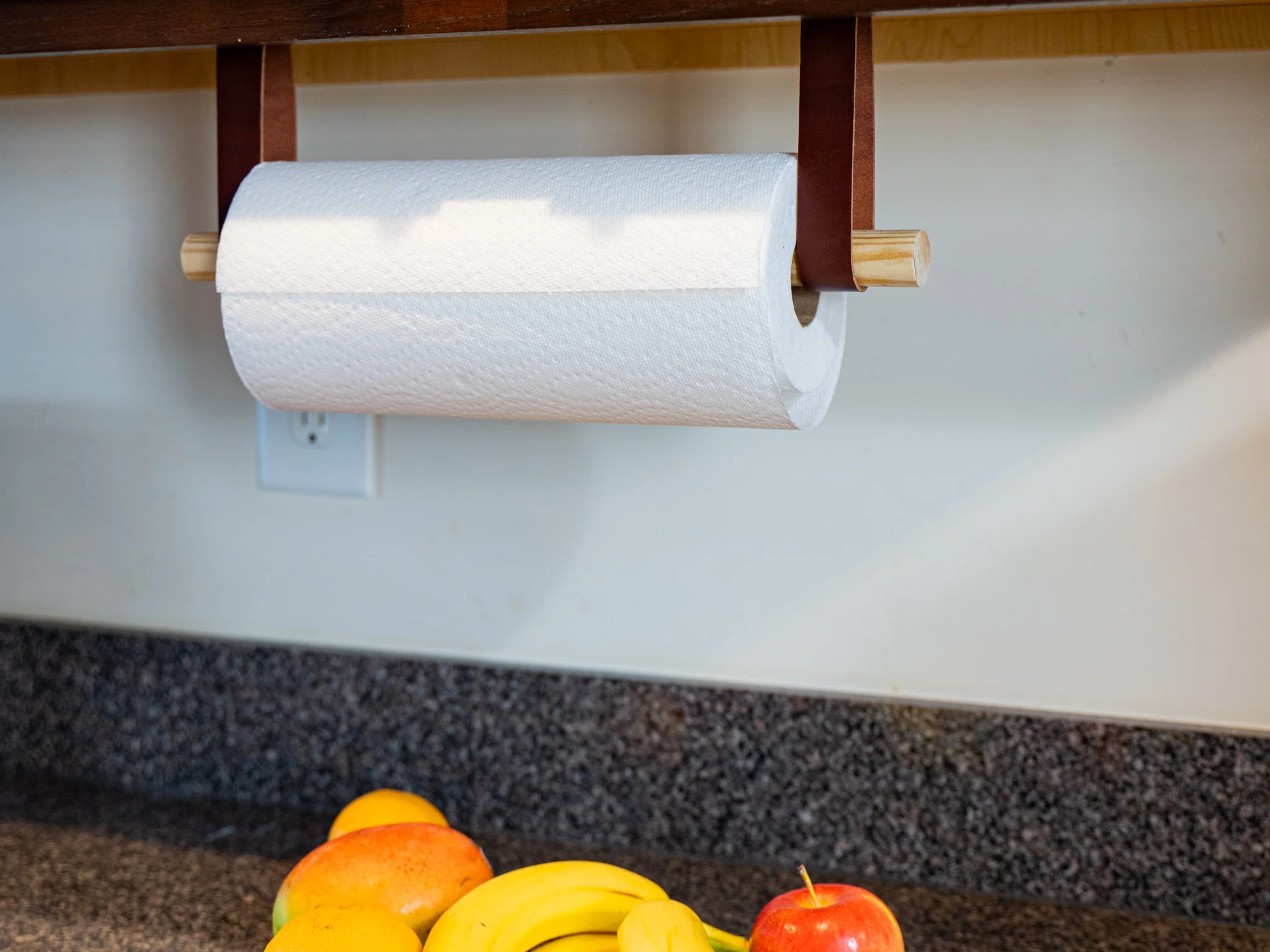 Milwaukee Leather Paper Towel Holder - Chestnut - Image 2