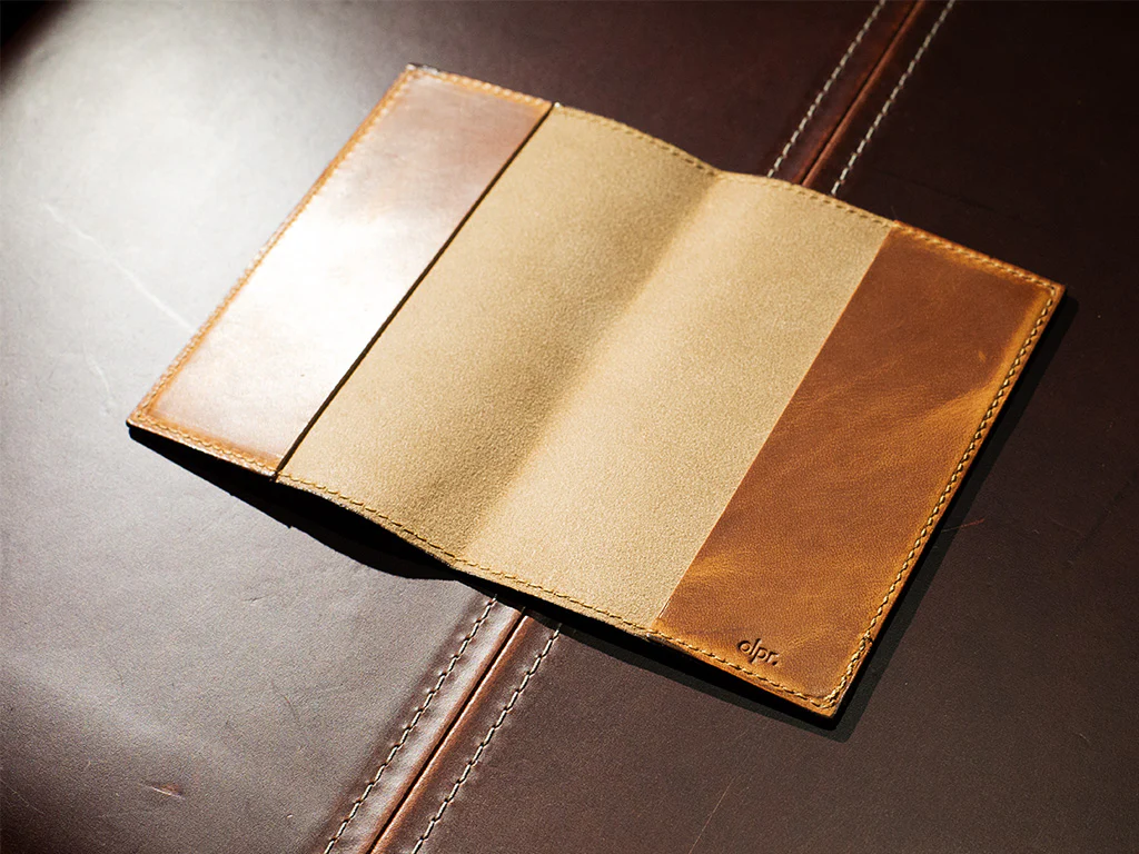 Milwaukee Leather Passport Cover - Natural - Image 3
