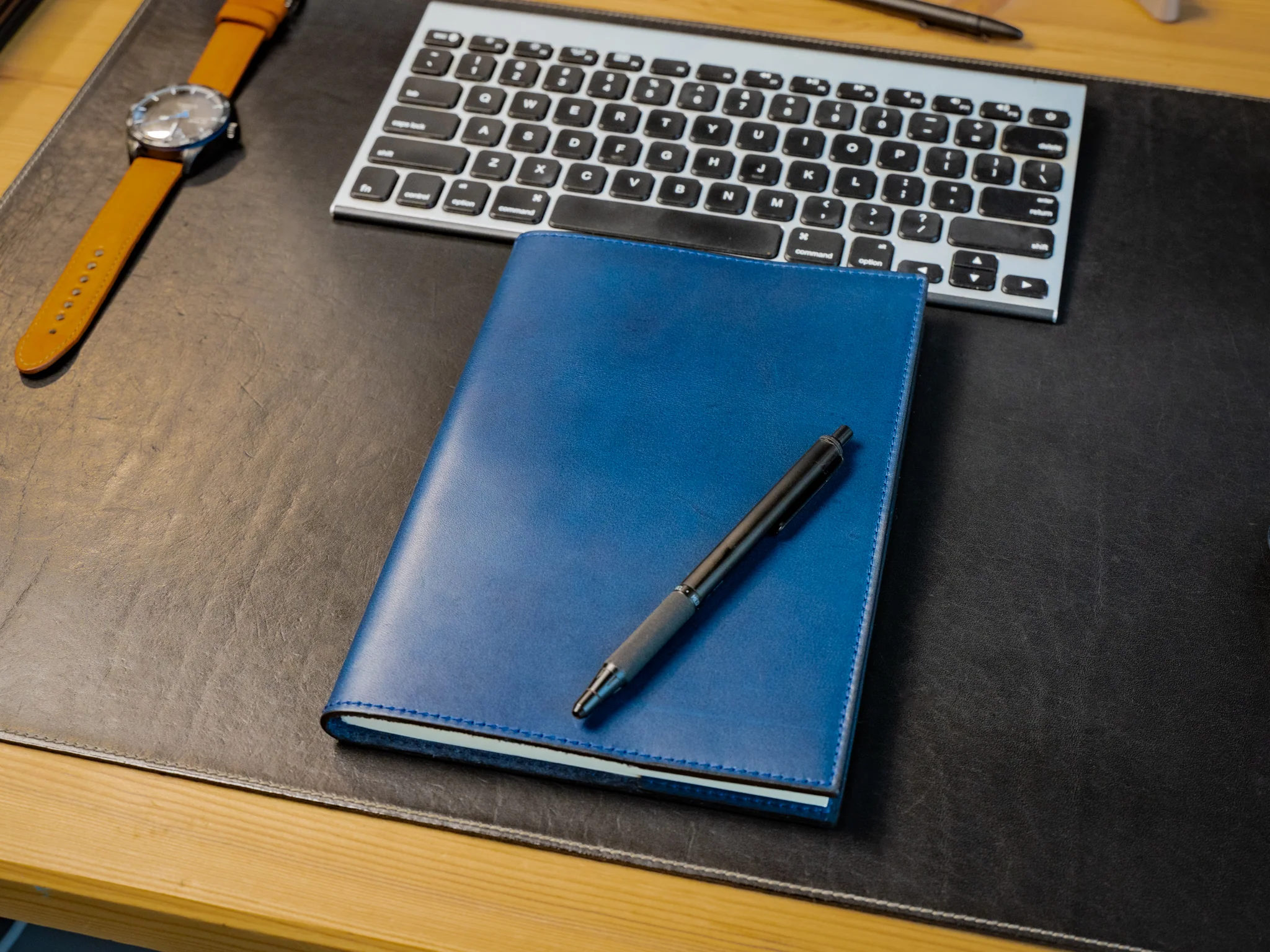 Milwaukee Leather Midori Notebook Cover - Blue - Image 3