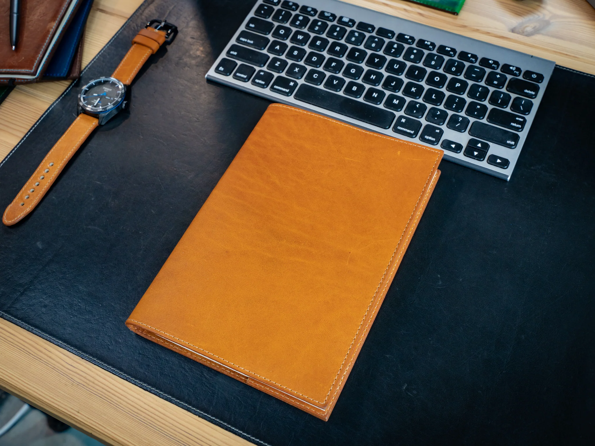 Milwaukee Leather Midori Notebook Cover - Natural - Image 3