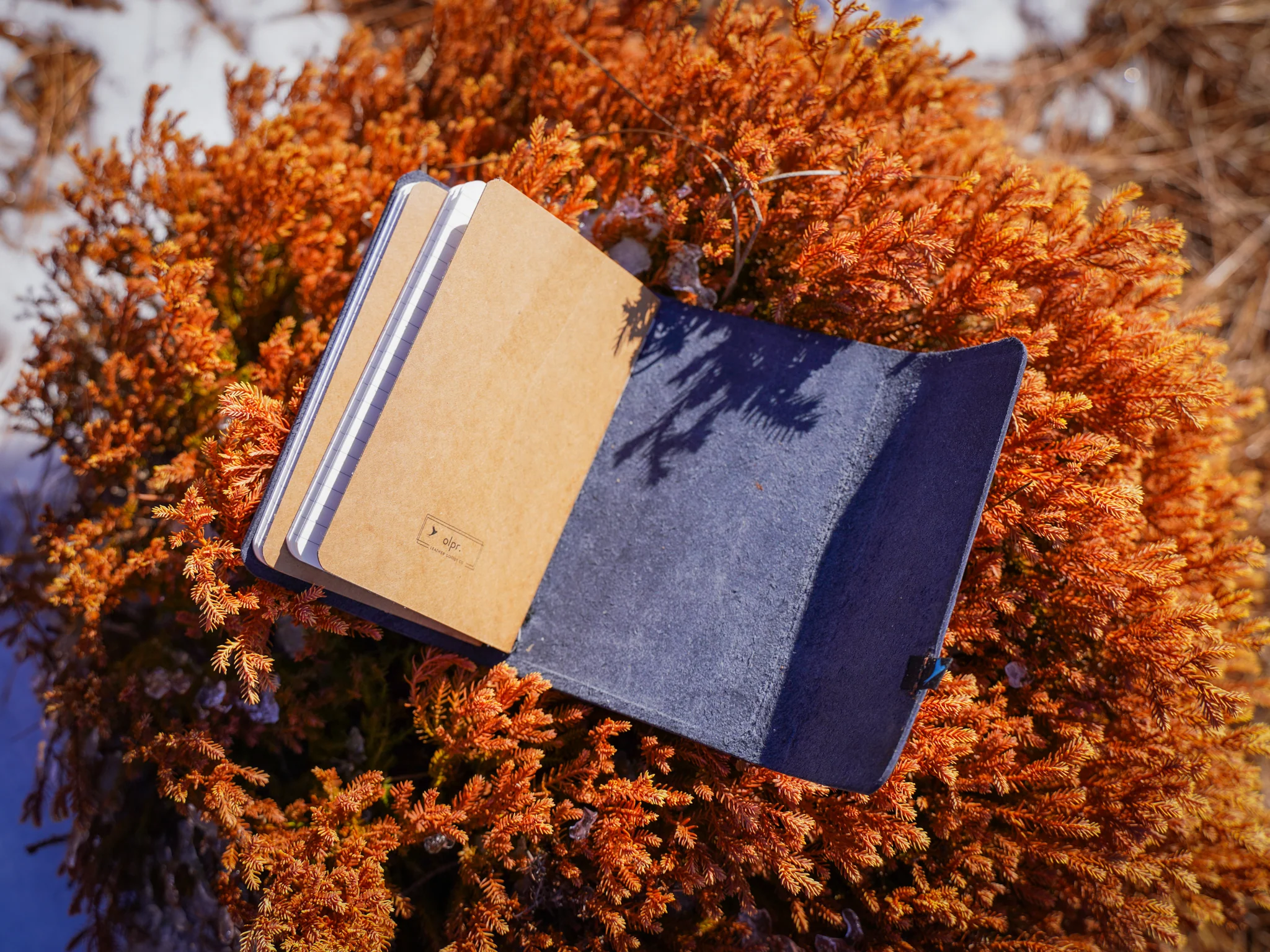 Milwaukee Leather Travel Journal - Navy - Image 4