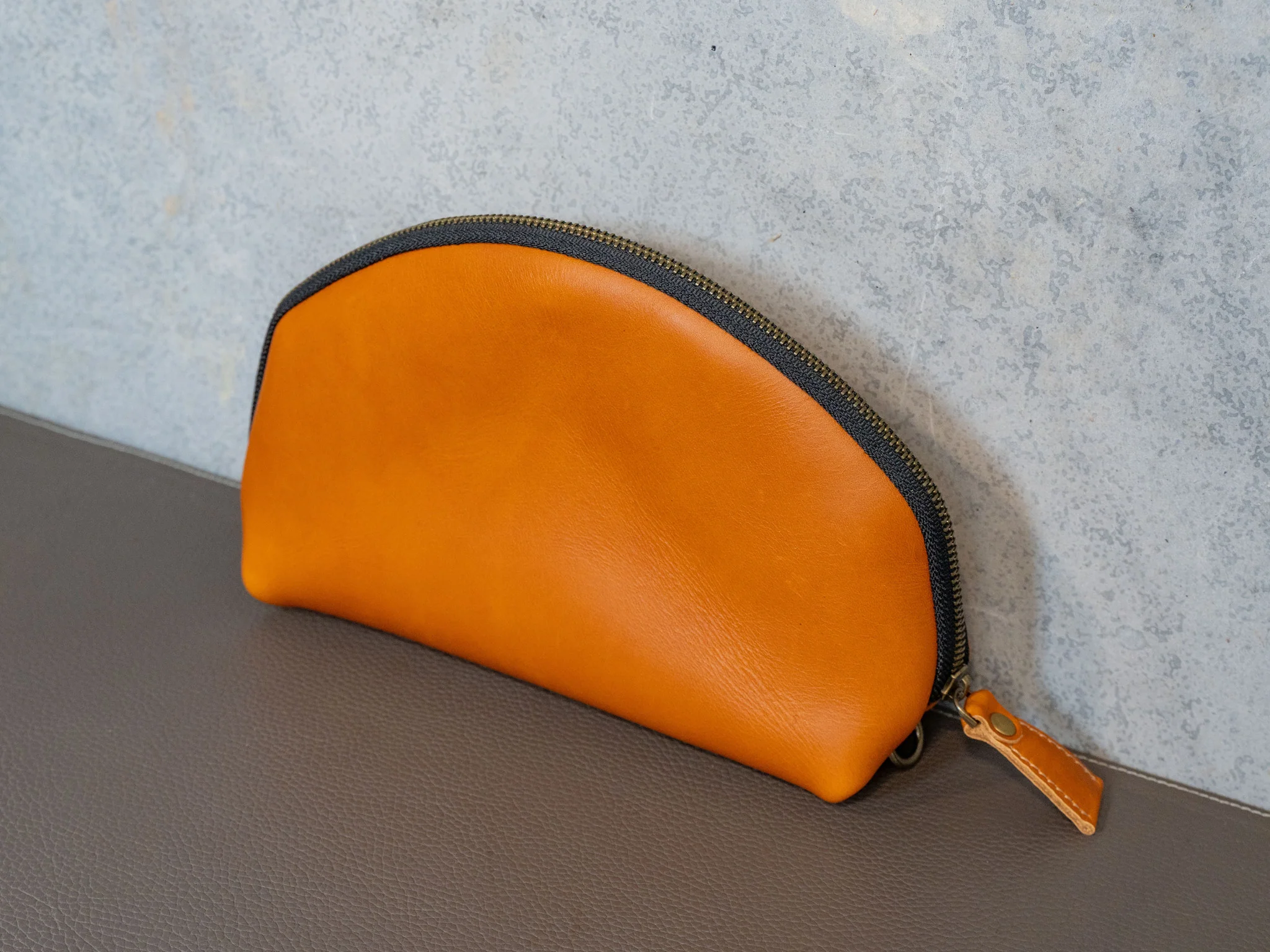 Milwaukee Leather Travel Pouch 2.0 - Natural - Image 5