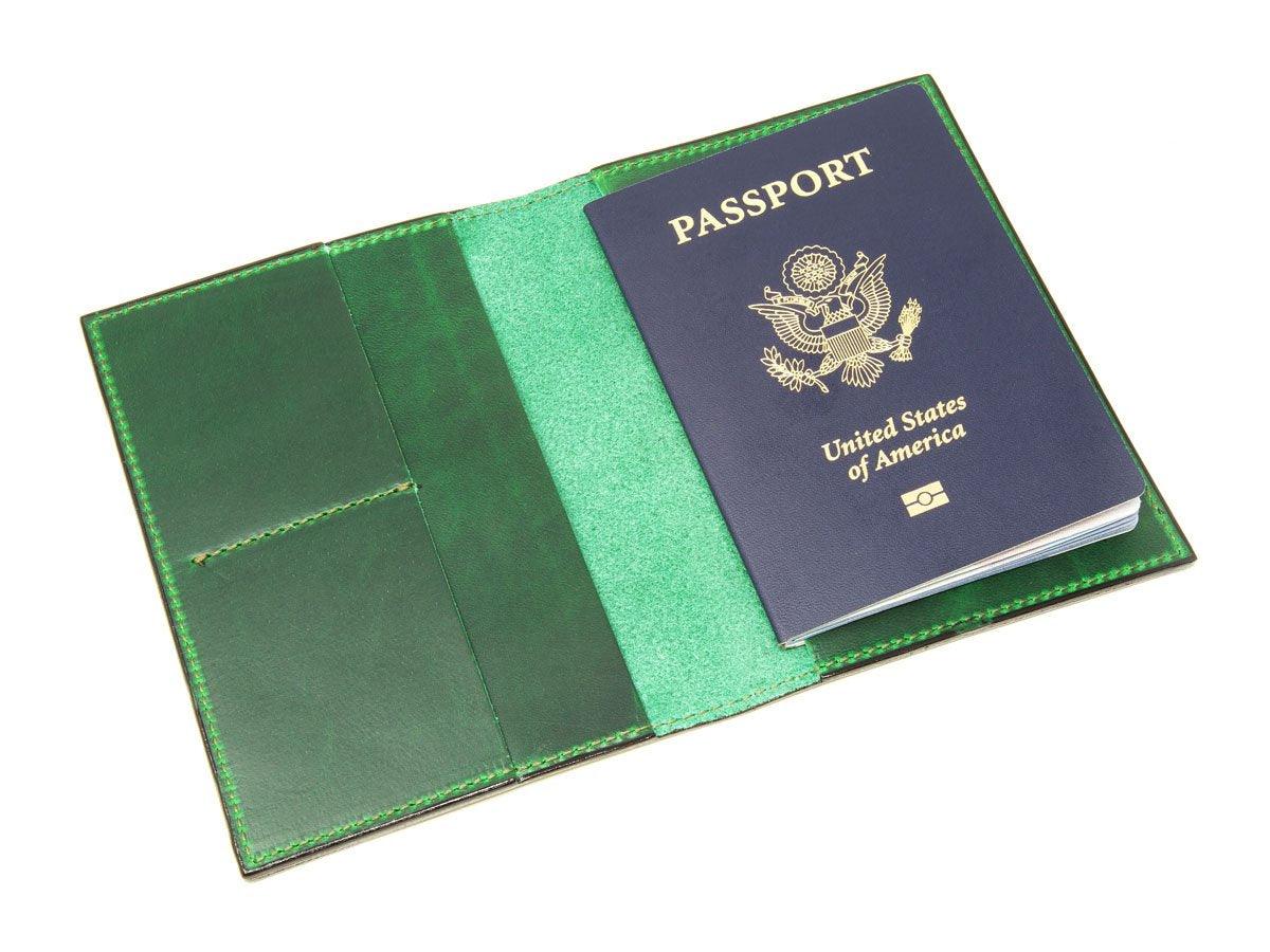 Milwaukee Leather Travel Wallet - Green - Image 3