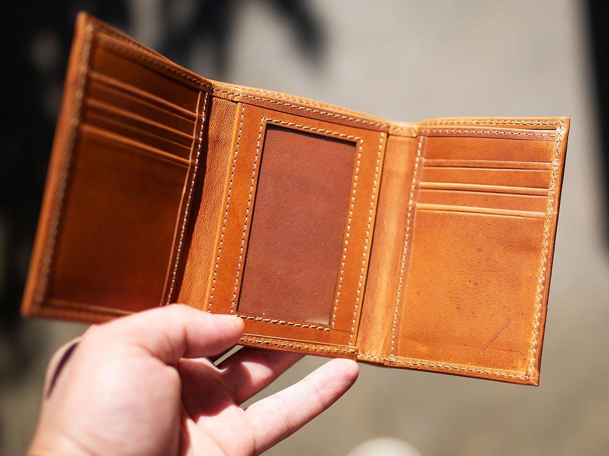 Milwaukee Leather Trifold Wallet - Natural - Image 2