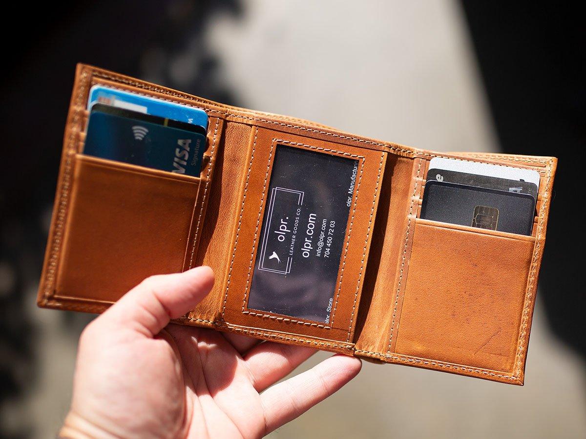Milwaukee Leather Trifold Wallet - Natural - Image 5
