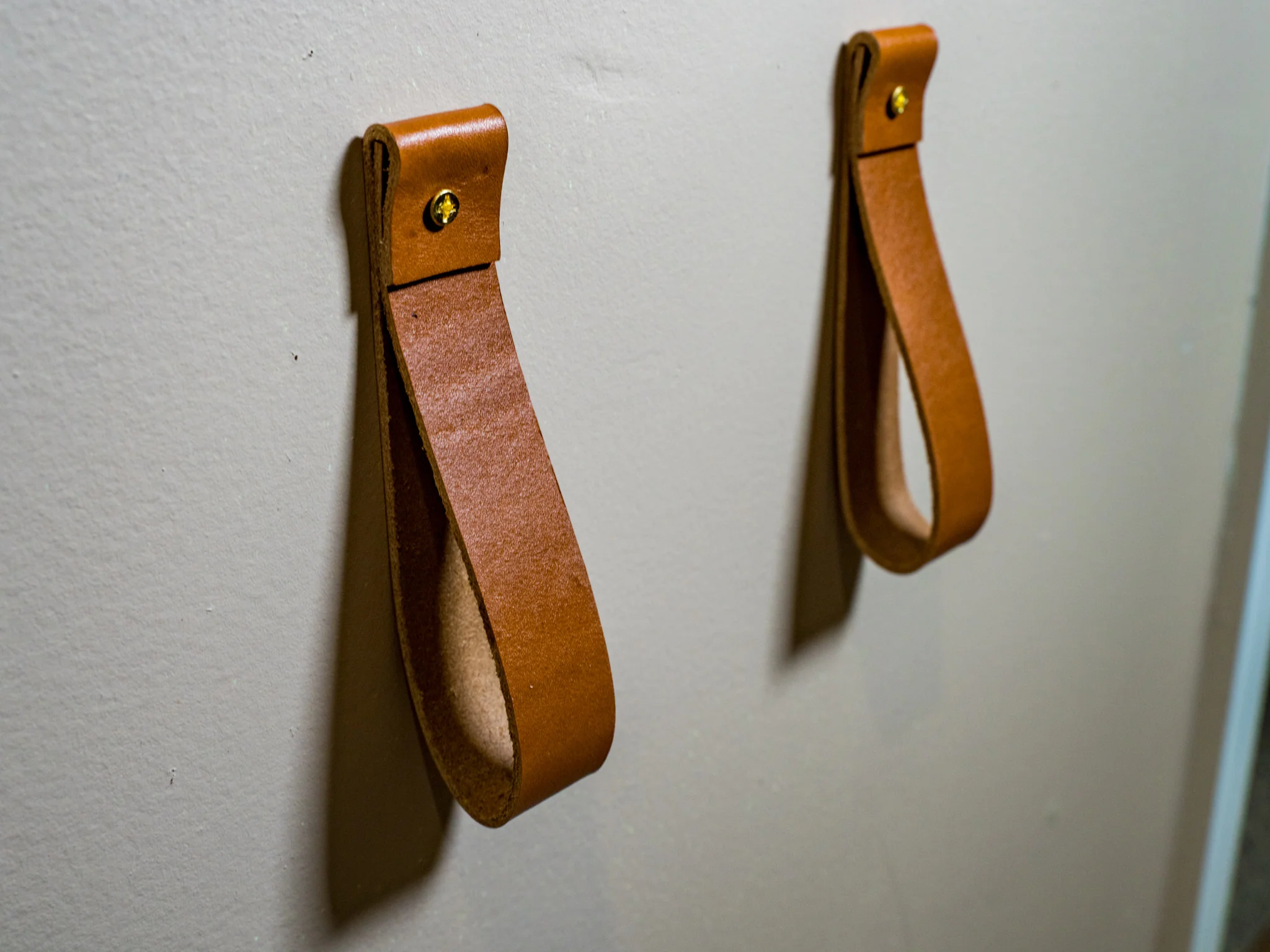 Milwaukee Leather Wall Hanging Strap - Natural