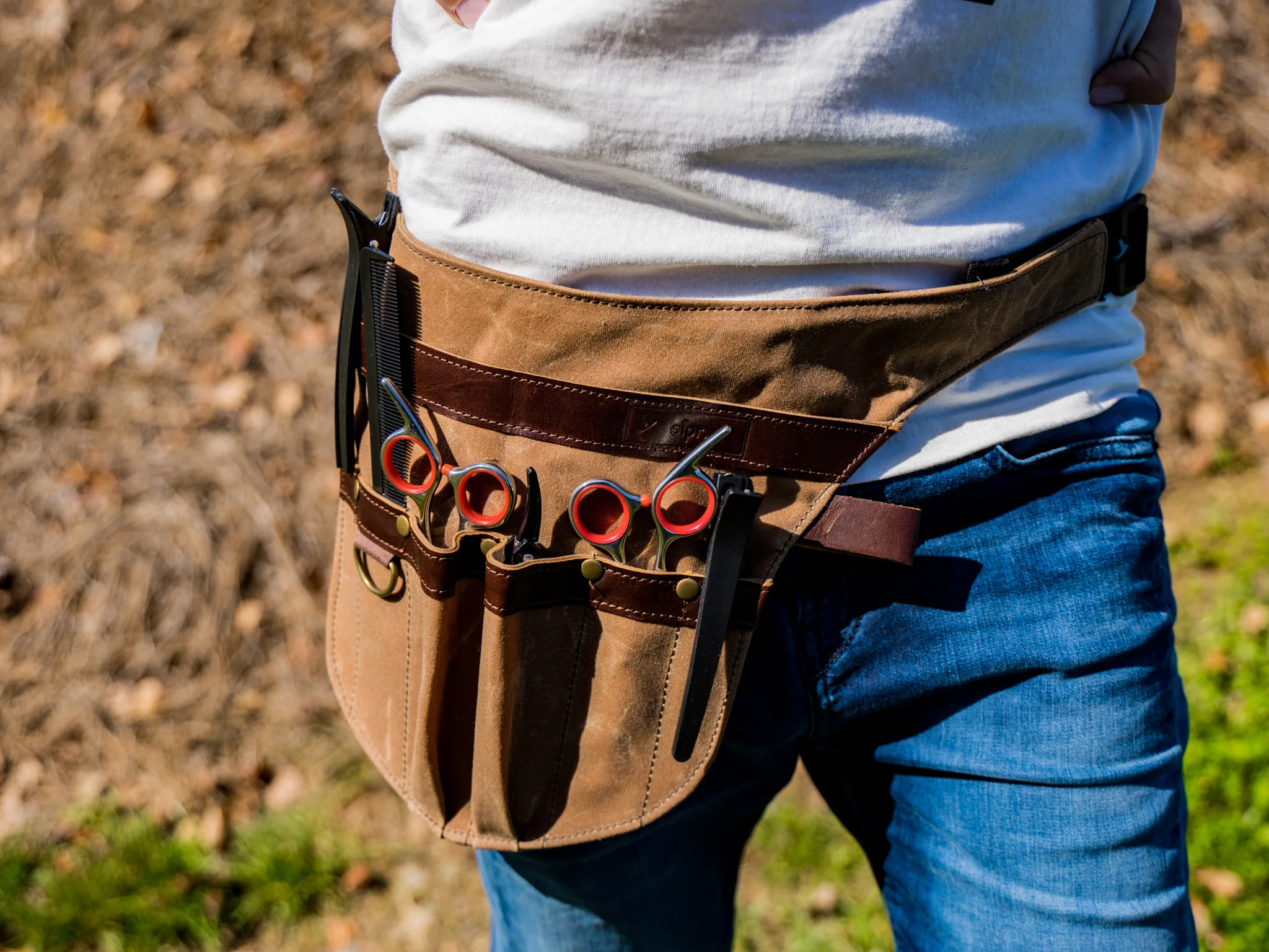 Scissor Holster Pouch - Camel - Image 3