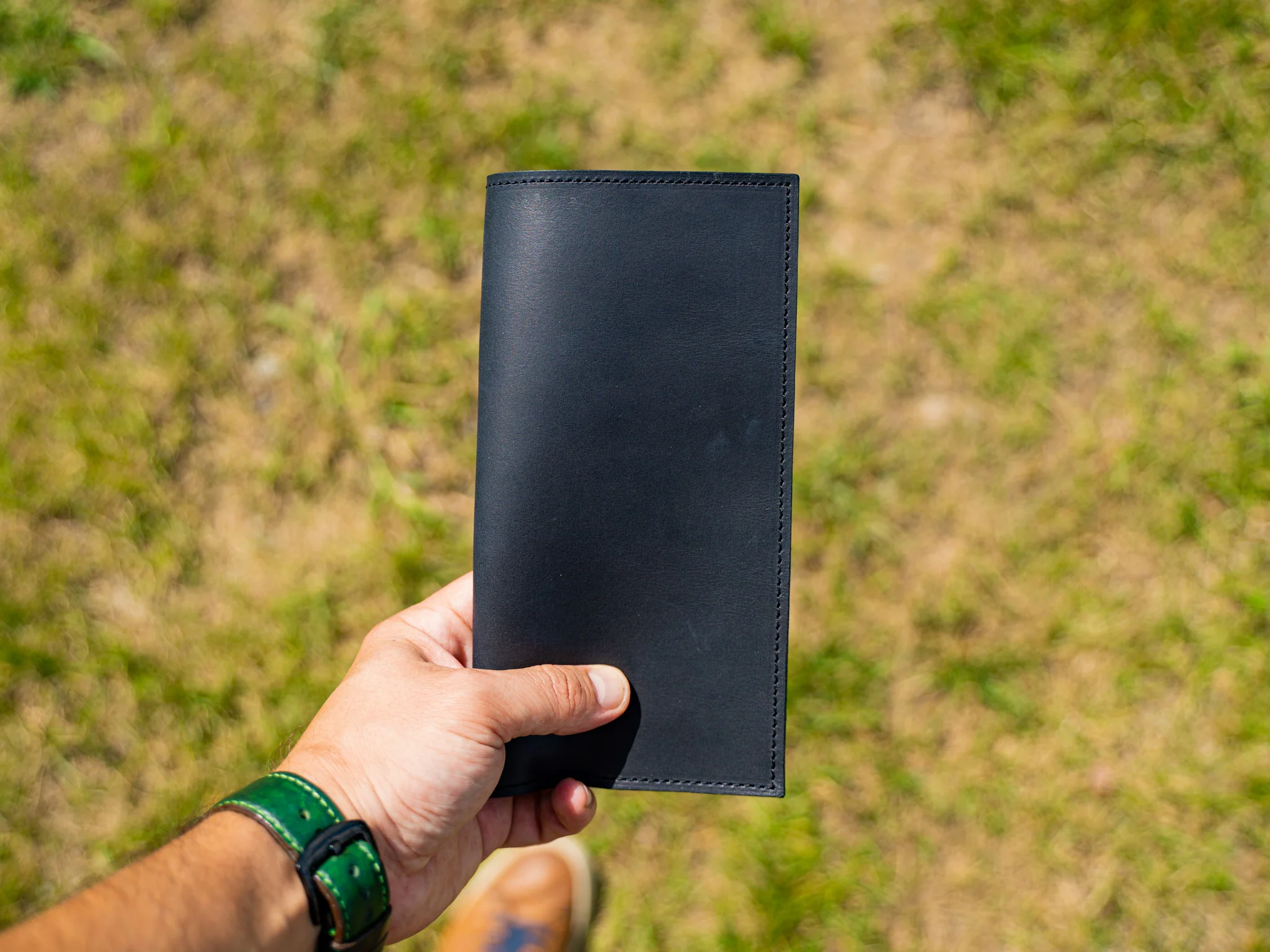 Softcover Restaurant Check Presenter - Black - Image 2