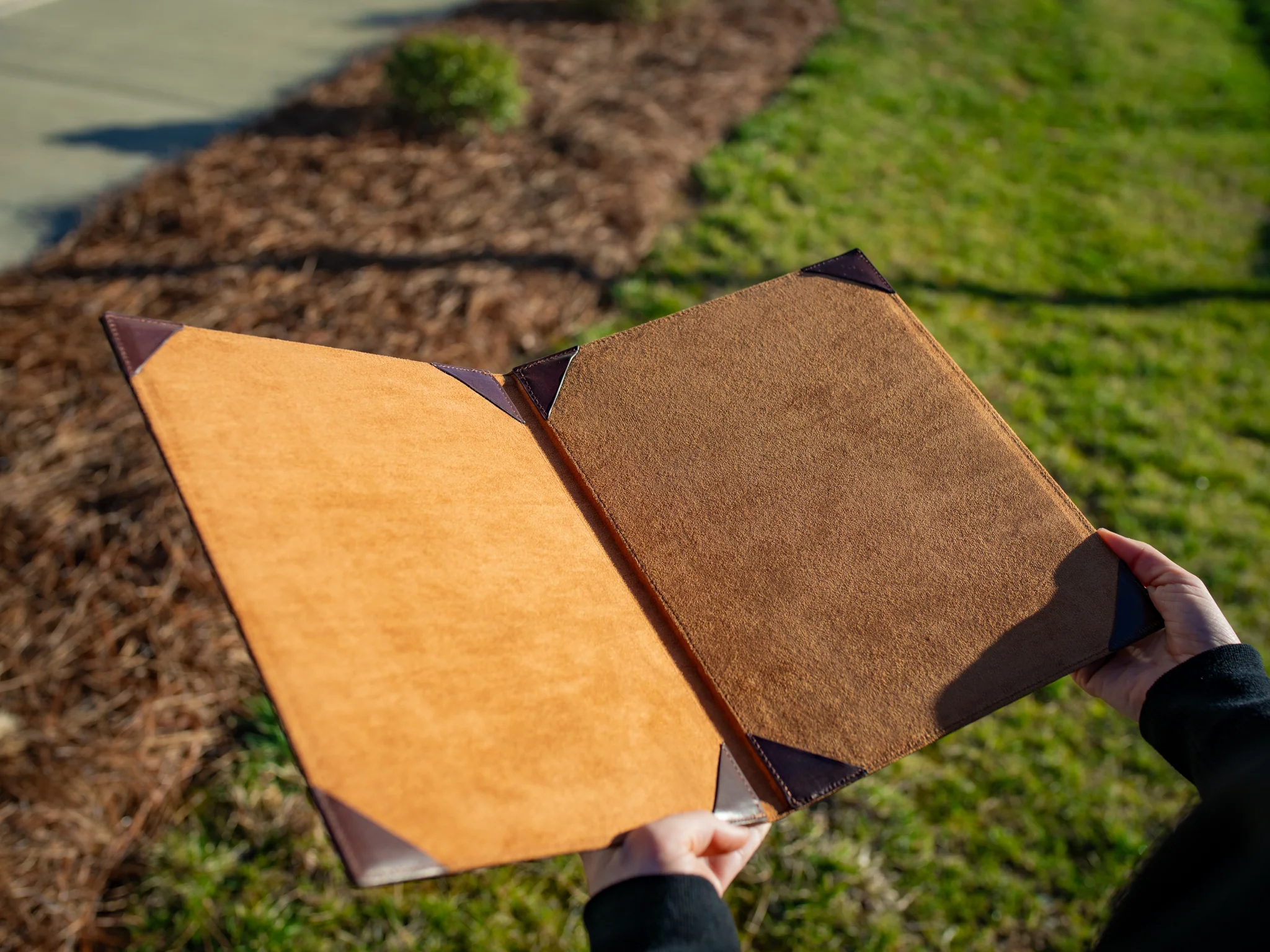 Vintage Leather Hard Menu 2 view - Chestnut - Image 3