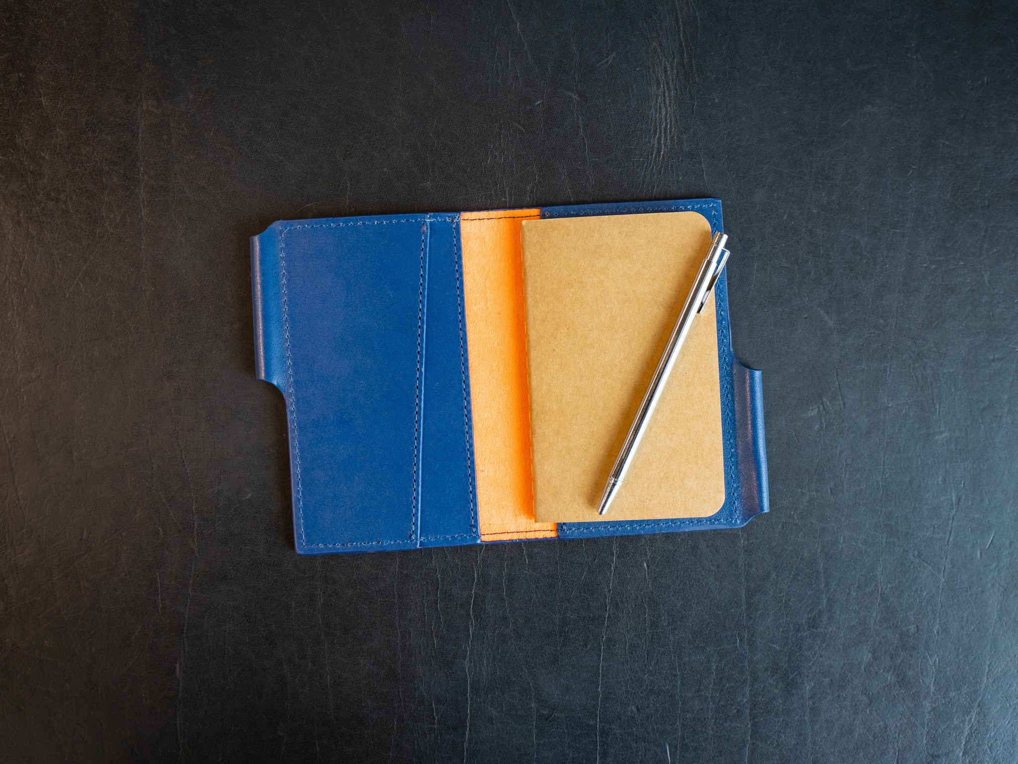 Vintage Leather Journal Wallet 2.0 with Pen XS - Navy - Image 2