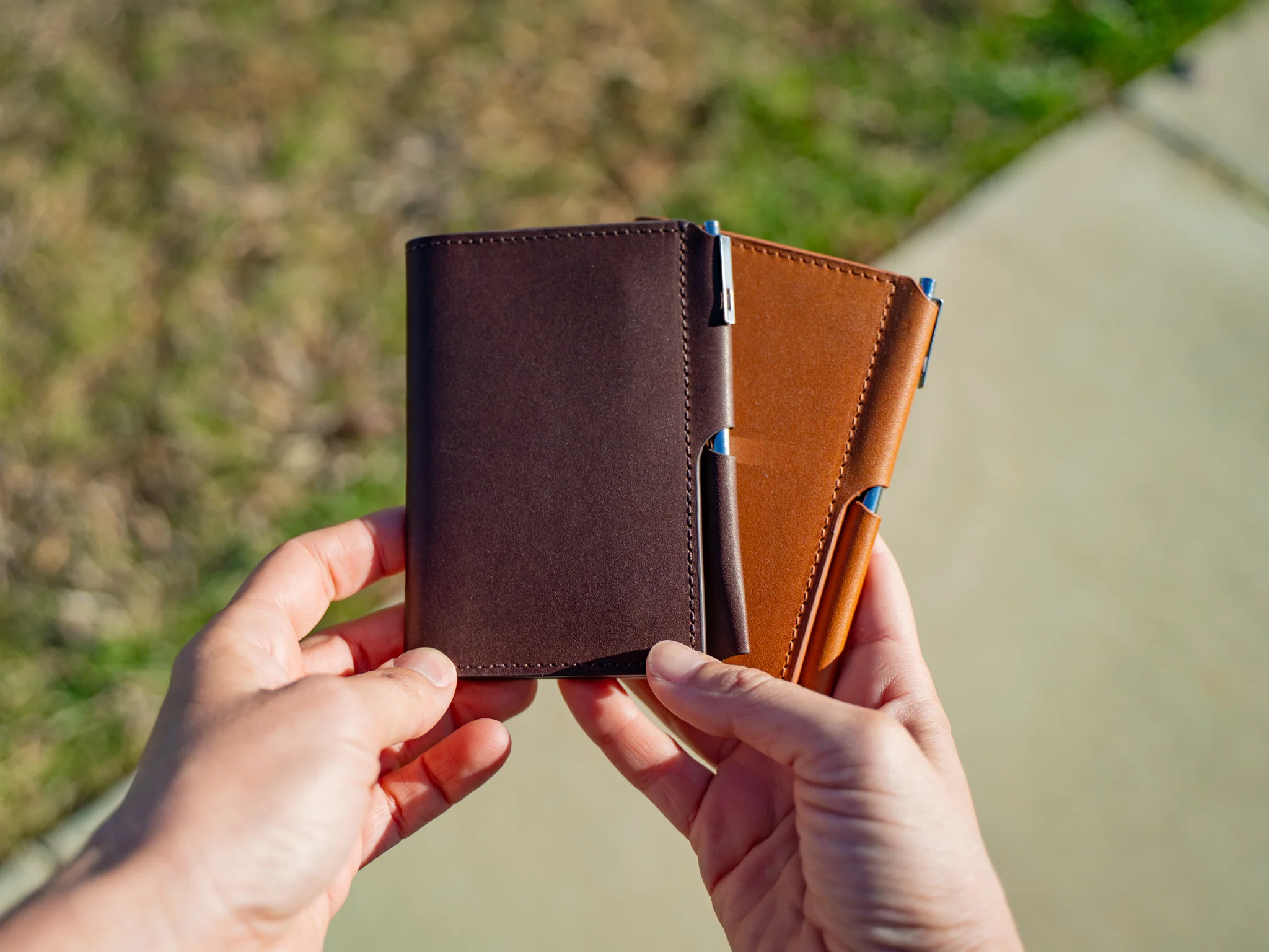 Vintage Leather Journal Wallet 2.0 with Pen XS - Brown - Image 5