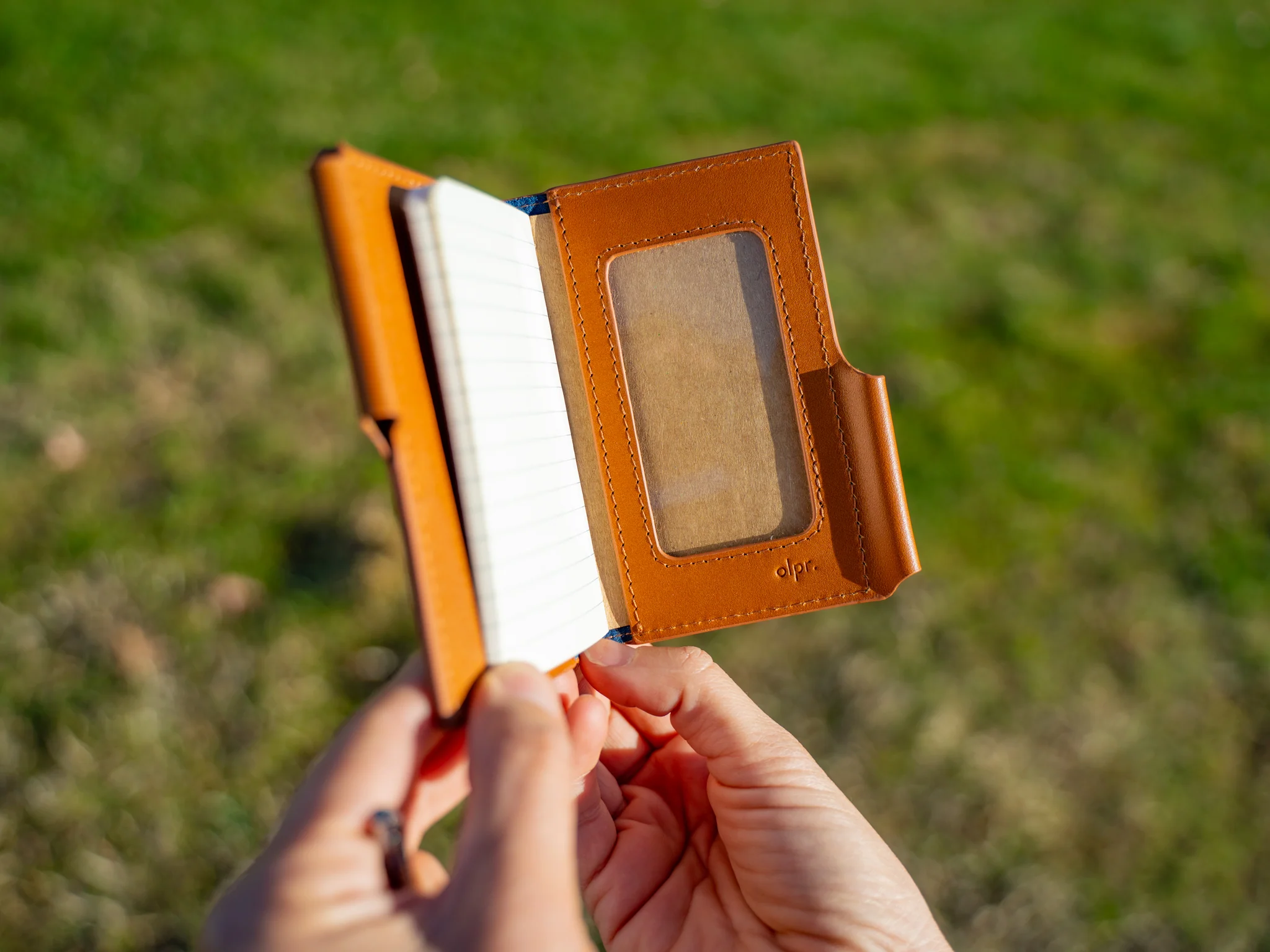 Vintage Leather Journal Wallet 2.0 with Pen XS - Whiskey - Image 3