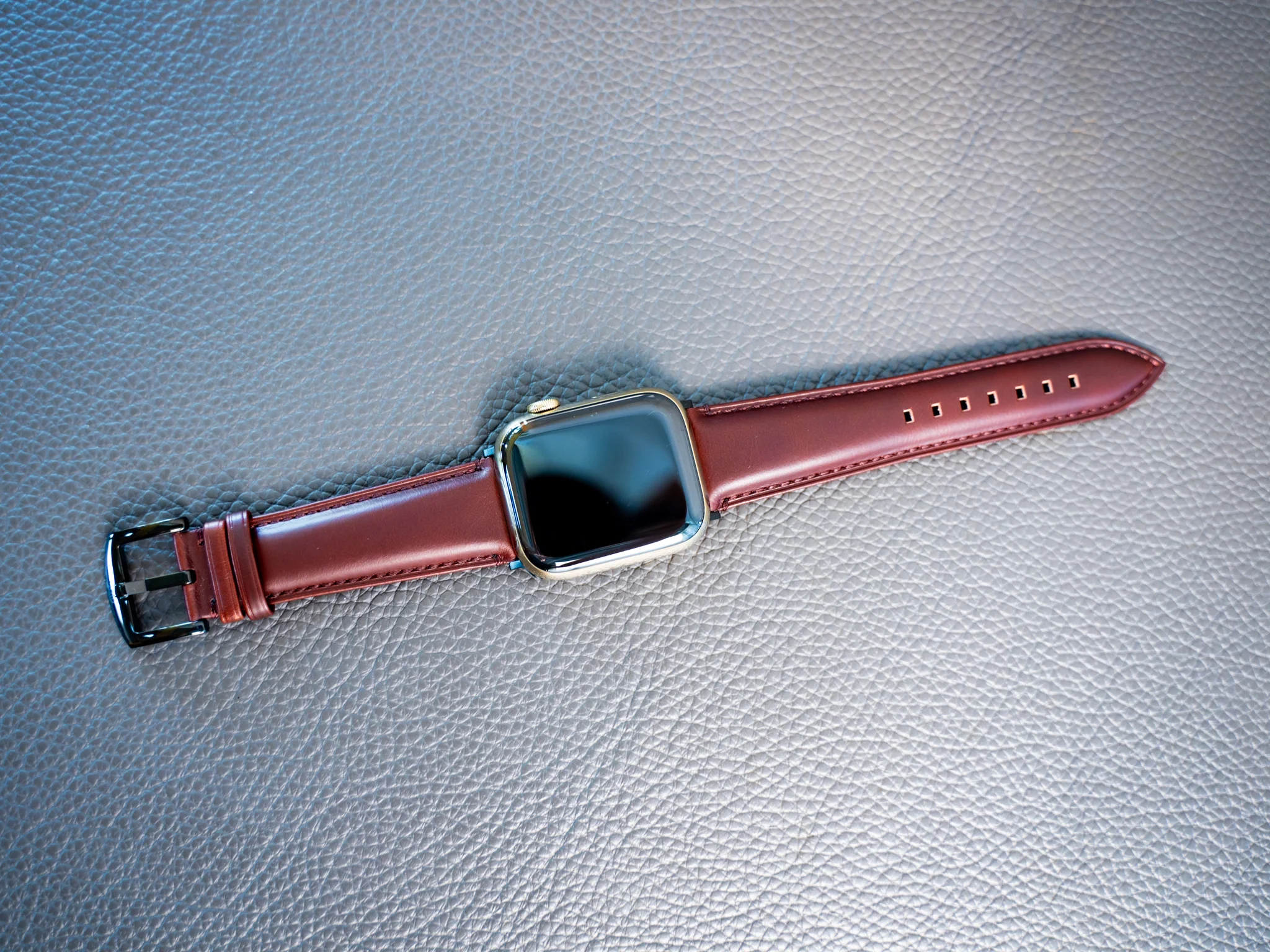 Vintage Leather Single Apple Watch Band - Mahogany - Image 4